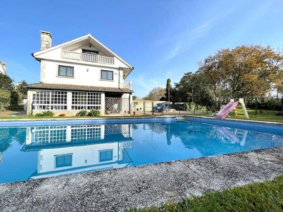 Amplia Casa Familiar Villa Pontevedra Eksteriør billede
