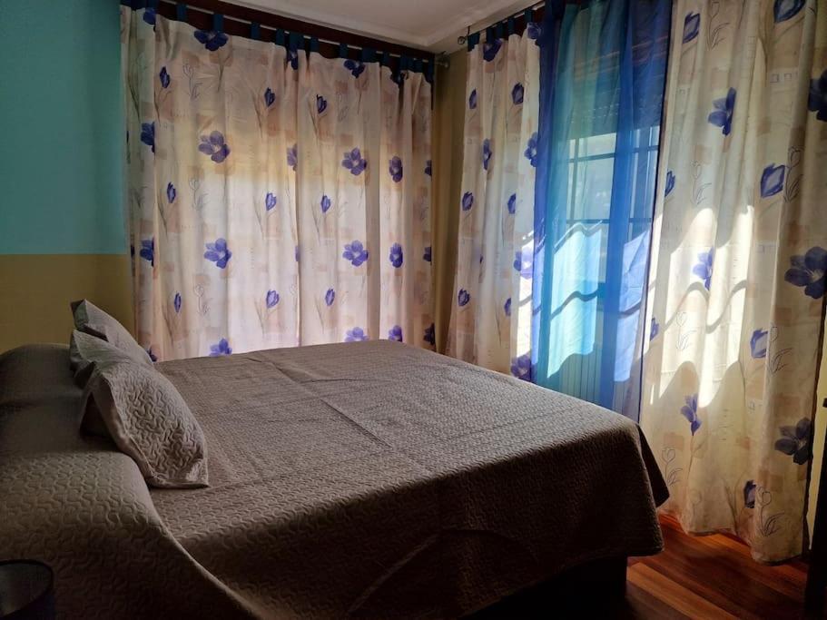 Amplia Casa Familiar Villa Pontevedra Eksteriør billede