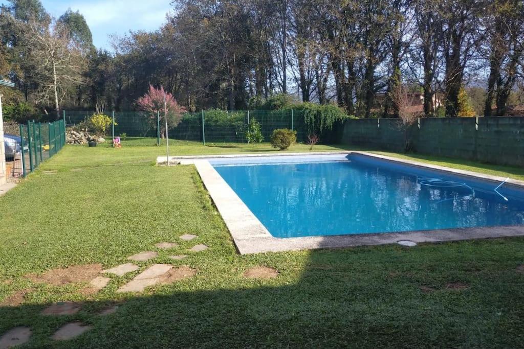 Amplia Casa Familiar Villa Pontevedra Eksteriør billede